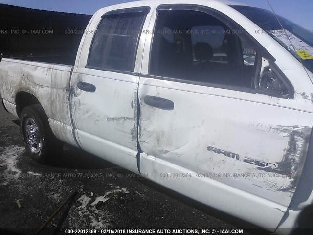 3D7KA28C04G248174 - 2004 DODGE RAM 2500 ST/SLT 白色 照片 6