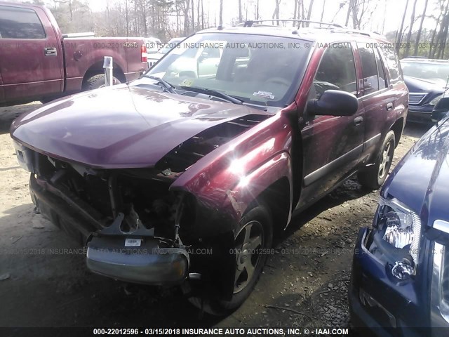 1GNDT13S052260459 - 2005 CHEVROLET TRAILBLAZER LS/LT BURGUNDY photo 2