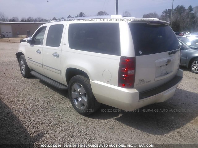 1GNUCKE02AR272387 - 2010 CHEVROLET SUBURBAN C1500 LTZ WHITE photo 3