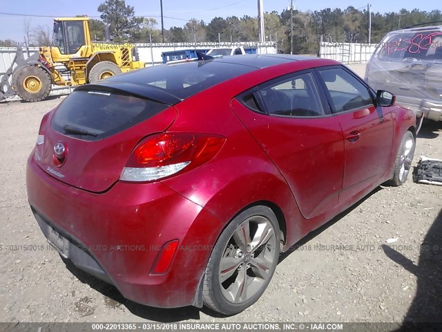 KMHTC6AD1CU072536 - 2012 HYUNDAI VELOSTER RED photo 4