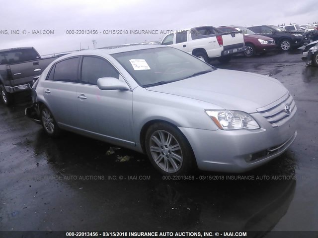 4T1BK36B55U030314 - 2005 TOYOTA AVALON XL/XLS/TOURING/LIMITED SILVER photo 1