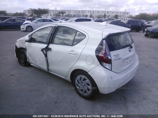 JTDKDTB30G1130869 - 2016 TOYOTA PRIUS C WHITE photo 3