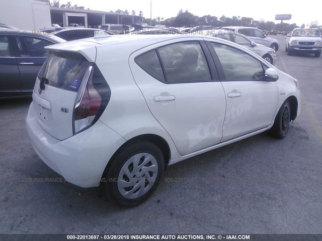 JTDKDTB30G1130869 - 2016 TOYOTA PRIUS C WHITE photo 4