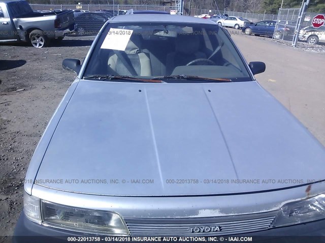 4T1SV21EXKU015547 - 1989 TOYOTA CAMRY DLX 灰色 照片 6