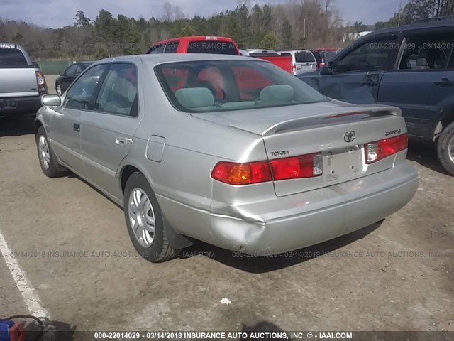 4T1BG22KX1U036251 - 2001 TOYOTA CAMRY CE/LE/XLE 银色 照片 3