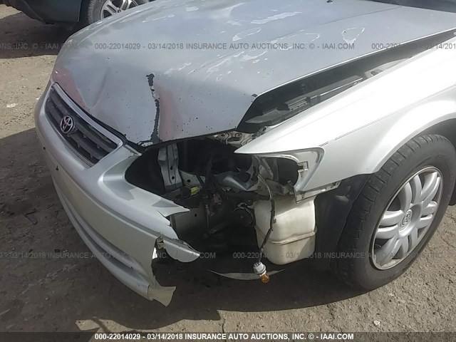 4T1BG22KX1U036251 - 2001 TOYOTA CAMRY CE/LE/XLE 银色 照片 6