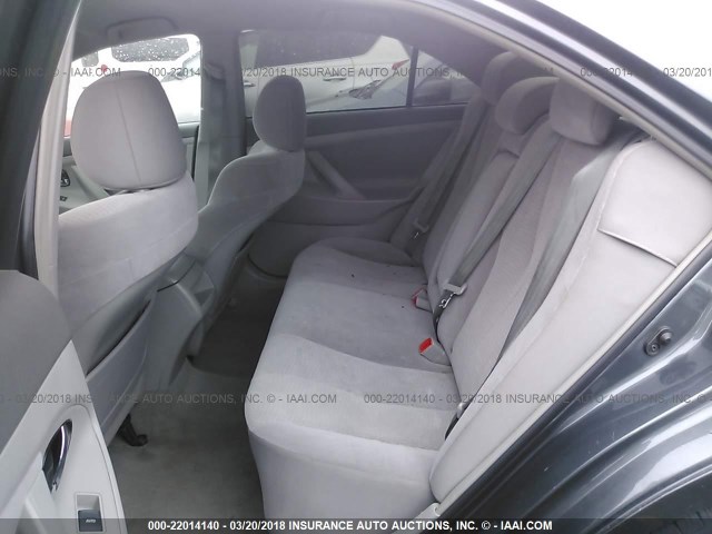 4T1BF3EK6BU716976 - 2011 TOYOTA CAMRY SE/LE/XLE GRAY photo 8