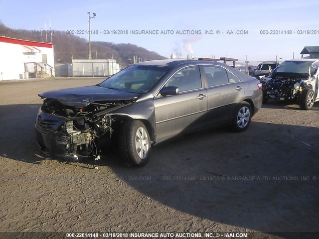 4T4BE46K79R082813 - 2009 TOYOTA CAMRY SE/LE/XLE GRAY photo 2