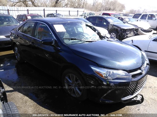 4T1BF1FK1GU539814 - 2016 TOYOTA CAMRY LE/XLE/SE/XSE Dark Blue photo 1