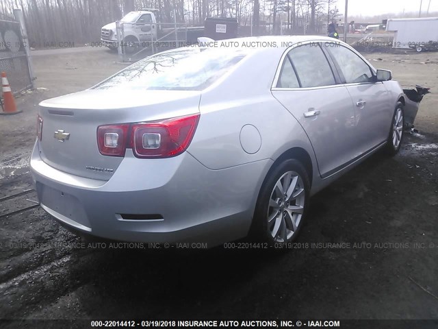1G11F5SLXFF117607 - 2015 CHEVROLET MALIBU LTZ 银色 照片 4