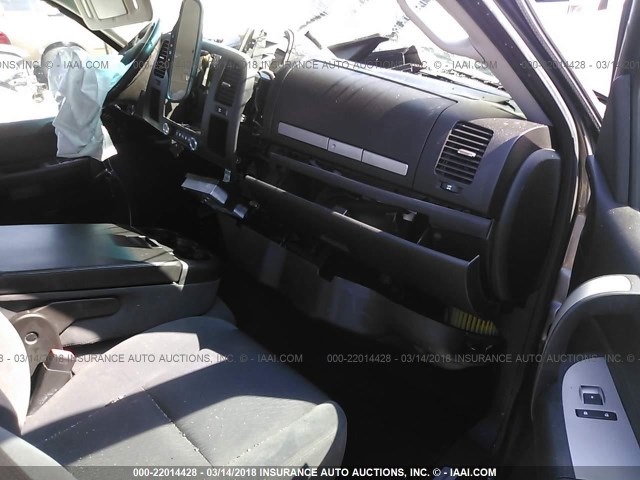 3GTEC23J99G142112 - 2009 GMC SIERRA C1500 SLE GRAY photo 5