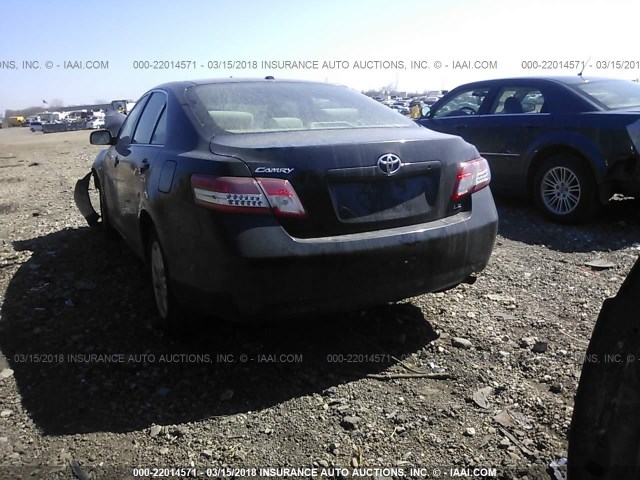 4T4BF3EK0BR113639 - 2011 TOYOTA CAMRY SE/LE/XLE BLACK photo 3