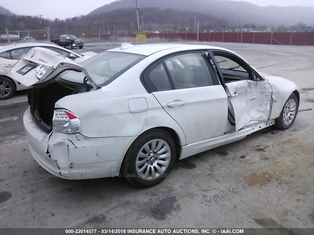 WBAPK53519A643331 - 2009 BMW 328 XI SULEV WHITE photo 4