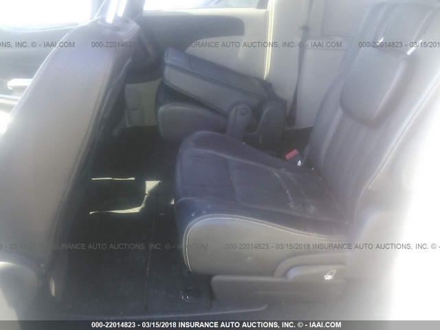 2C4RC1BG3DR689204 - 2013 CHRYSLER TOWN & COUNTRY TOURING 白色 照片 8