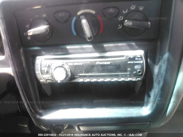 5TEGN92N83Z185898 - 2003 TOYOTA TACOMA DOUBLE CAB PRERUNNER SILVER photo 6