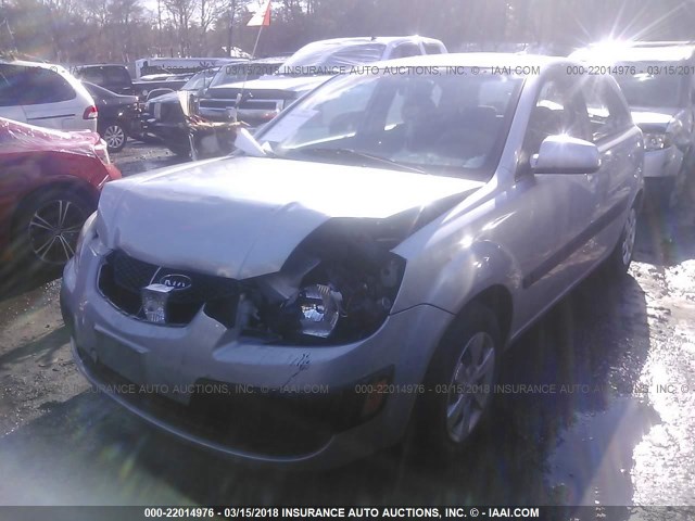 KNADE243296542520 - 2009 KIA RIO 5 SX SILVER photo 6