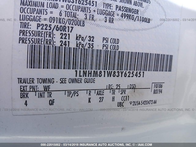 1LNHM81W83Y625451 - 2003 LINCOLN TOWN CAR EXECUTIVE WHITE photo 9