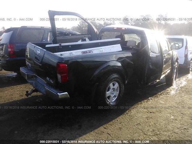 1N6AD06W15C462994 - 2005 NISSAN FRONTIER KING CAB LE/SE/OFF ROAD BLACK photo 4