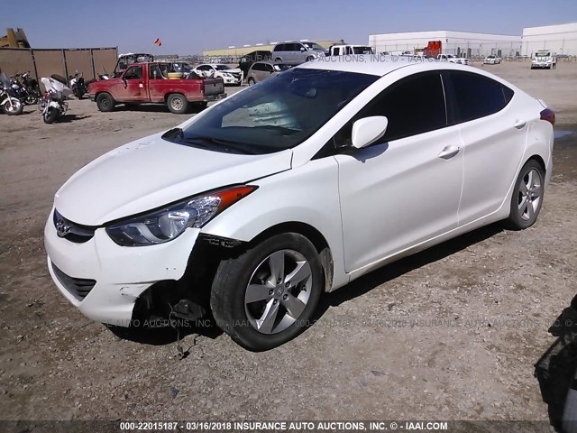 5NPDH4AE4DH309815 - 2013 HYUNDAI ELANTRA GLS/LIMITED WHITE photo 2