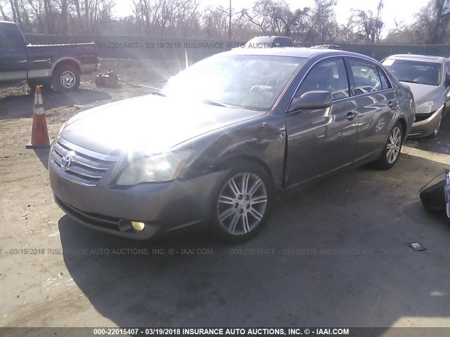 4T1BK36B55U033939 - 2005 TOYOTA AVALON XL/XLS/TOURING/LIMITED SILVER photo 2