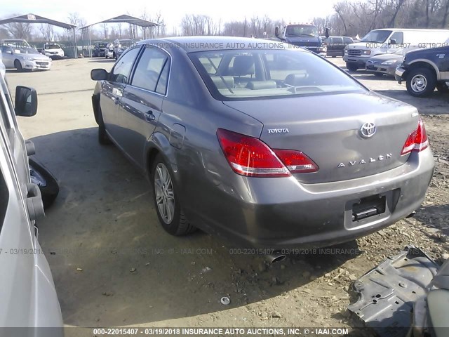 4T1BK36B55U033939 - 2005 TOYOTA AVALON XL/XLS/TOURING/LIMITED SILVER photo 3