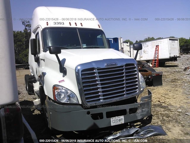 3AKJGLD59ESFX3637 - 2014 FREIGHTLINER CASCADIA 125  WHITE photo 1