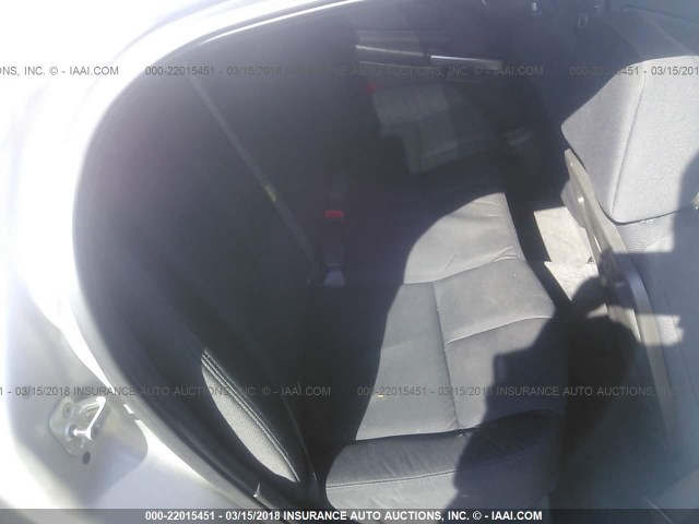 2G2WP552261248362 - 2006 PONTIAC GRAND PRIX SILVER photo 8