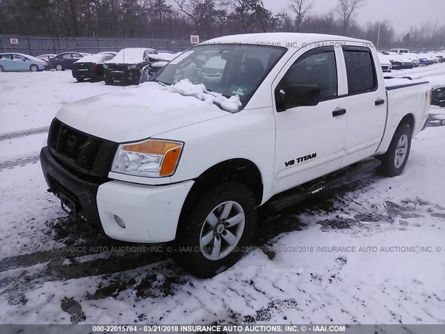 1N6AA0ECXAN311568 - 2010 NISSAN TITAN XE/SE/LE/PRO-4X WHITE photo 2