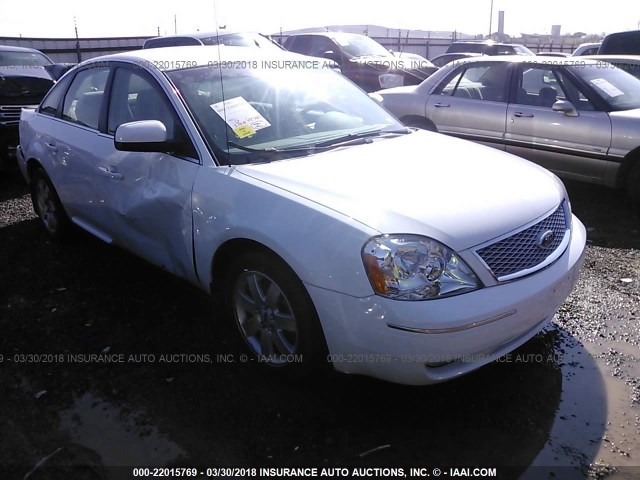 1FAHP24117G124170 - 2007 FORD FIVE HUNDRED SEL WHITE photo 1