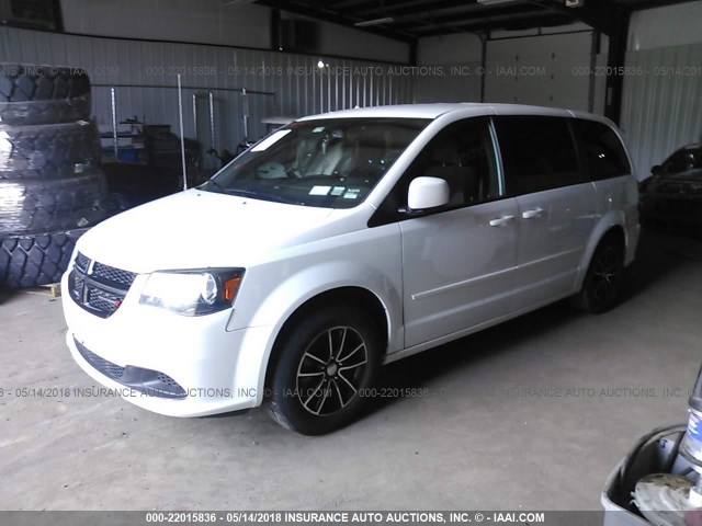 2C4RDGBG5FR702912 - 2015 DODGE GRAND CARAVAN SE WHITE photo 2