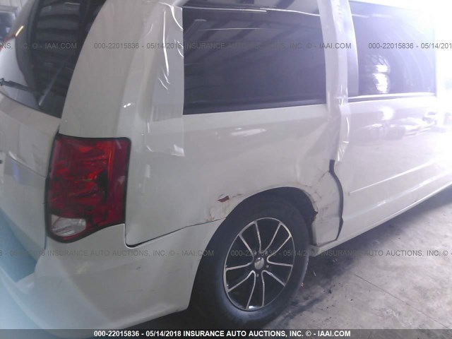 2C4RDGBG5FR702912 - 2015 DODGE GRAND CARAVAN SE WHITE photo 6