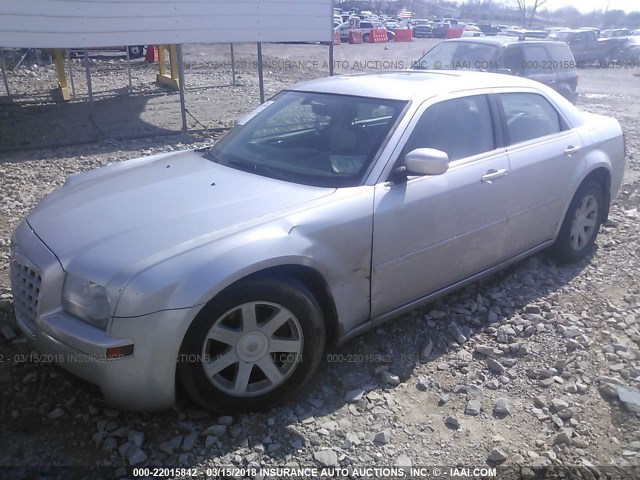 2C3AA53G55H576892 - 2005 CHRYSLER 300 TOURING SILVER photo 2