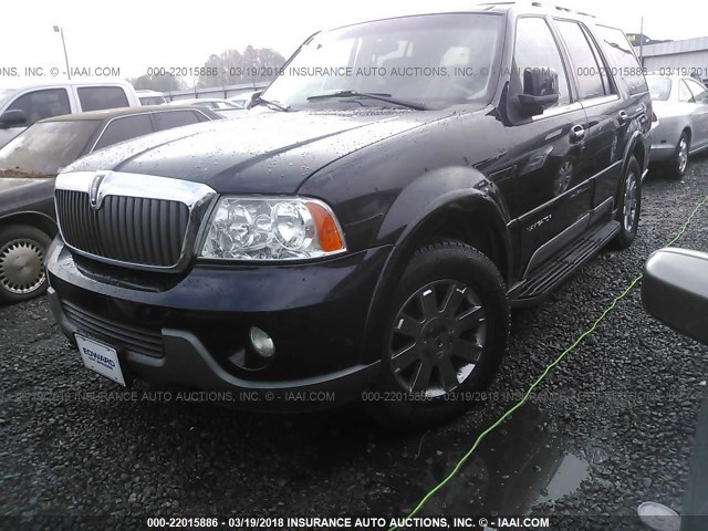 5LMFU28R13LJ17479 - 2003 LINCOLN NAVIGATOR BLACK photo 2