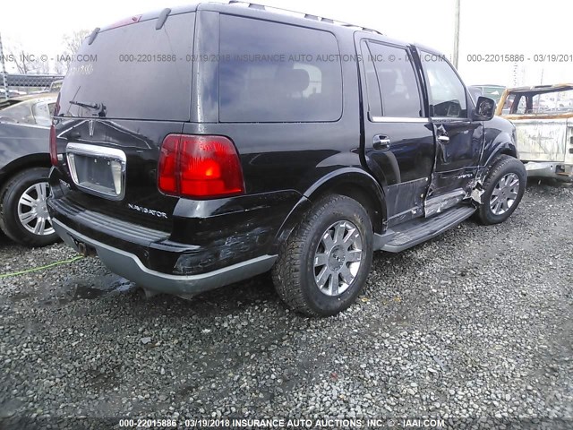 5LMFU28R13LJ17479 - 2003 LINCOLN NAVIGATOR BLACK photo 4