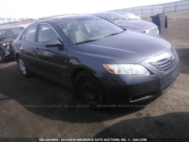 4T1BE46K97U586058 - 2007 TOYOTA CAMRY NEW GENERAT CE/LE/XLE/SE GRAY photo 1