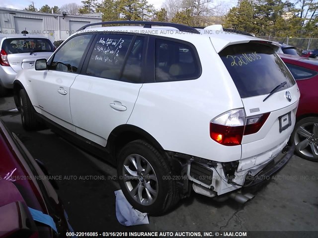 WBXPC93479WJ28922 - 2009 BMW X3 XDRIVE30I WHITE photo 3