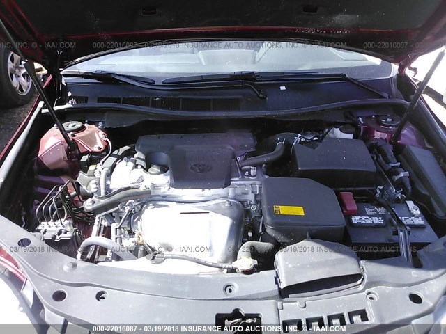 4T1BF1FK9FU933981 - 2015 TOYOTA CAMRY LE/XLE/SE/XSE Rot Foto 10