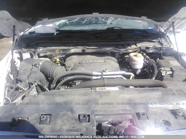 3C6UR5CJ5GG134735 - 2016 RAM 2500 ST WHITE photo 10