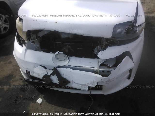 JTLZE4FE9CJ013478 - 2012 TOYOTA SCION XB WHITE photo 6