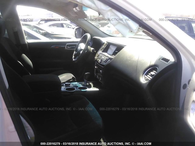 5N1AR2MM4DC666944 - 2013 NISSAN PATHFINDER S/SV/SL/PLATINUM 白色 照片 5