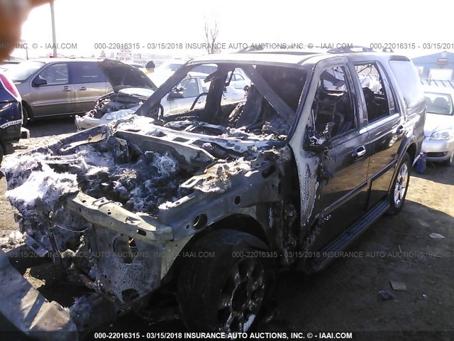 5LMFU28526LJ24703 - 2006 LINCOLN NAVIGATOR BLACK photo 2