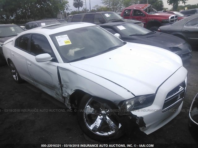 2B3CL3CG5BH591537 - 2011 DODGE CHARGER WHITE photo 1