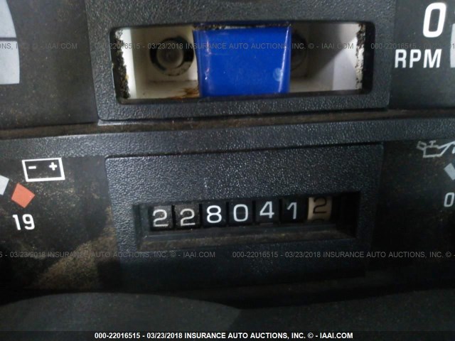 1GDM7H1C7XJ505926 - 1999 GMC C-SERIES C7H042 BLACK photo 6