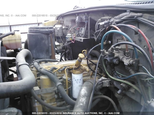 1GDM7H1C7XJ505926 - 1999 GMC C-SERIES C7H042 BLACK photo 9