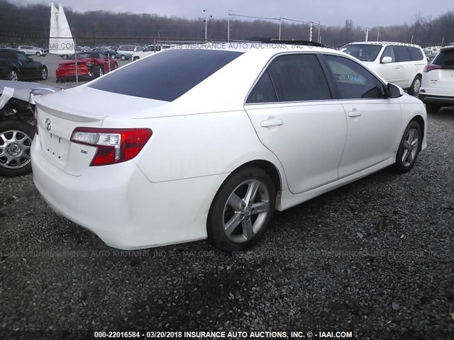 4T1BF1FK8DU679676 - 2013 TOYOTA CAMRY L/SE/LE/XLE WHITE photo 4