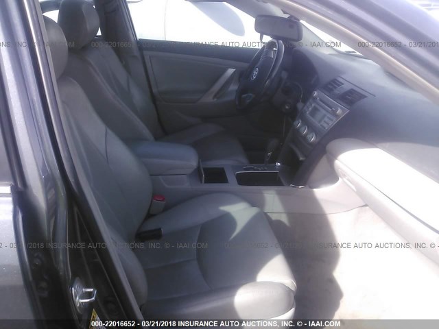 4T1BE46K07U159626 - 2007 TOYOTA CAMRY NEW GENERAT CE/LE/XLE/SE GRAY photo 5