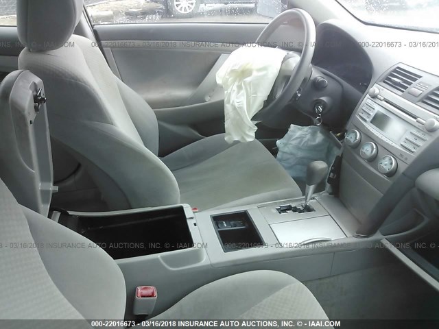 4T4BE46K38R018668 - 2008 TOYOTA CAMRY CE/LE/XLE/SE BLACK photo 5