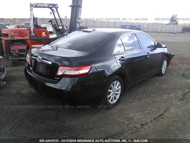 4T1BK3EK0AU111409 - 2010 TOYOTA CAMRY SE/LE/XLE BLACK photo 4