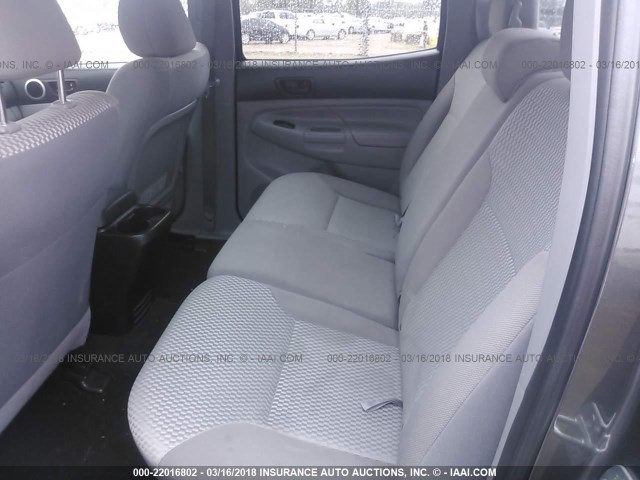 5TFJX4GN6EX027548 - 2014 TOYOTA TACOMA DOUBLE CAB ნაცრისფერი ფოტო 8