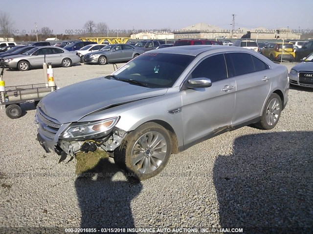 1FAHP2FW4AG114443 - 2010 FORD TAURUS LIMITED SILVER photo 2